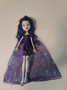 Monster High Boo York Gala Elle Edee - Picture 1 of 5