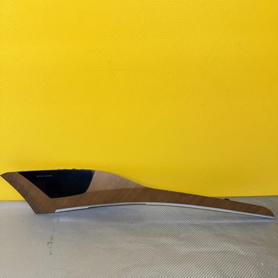 Panel de moldura de puerta de pasajero derecho Volvo Xc90 Rh 2019-2025 madera Harman Kardon Foto 1 de 4