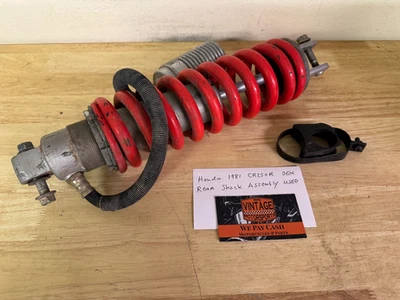 Conjunto de amortiguador trasero Honda CR250R 1981 OEM - usado Foto 1 de 4