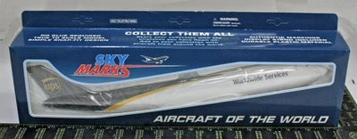 1:200 Boeing 747-8F UPS Aircraft Daron SKR979 Plastic Model Kit NEW Old Stock - Image 1 of 4