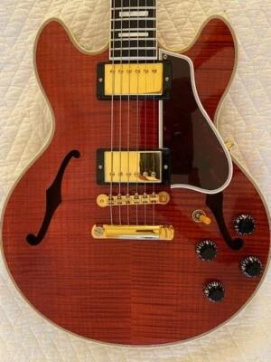 Guitarra Gibson Custom Shop CS-356 2004 com certificado de autenticidade e OHSC excelente estado. US$ 4.189 - Imagem 1 de 4