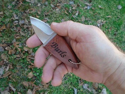 Navaja de bolsillo personalizada | Estuche con mango de madera | Cuchillo con llavero Foto 1 de 4