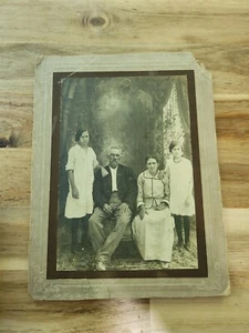 Antique Vintage Photograph, Family With Young Girls, Mounted On Card, Photo - Picture 1 of 6