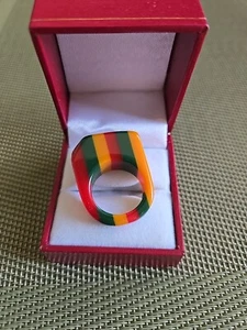 Vintage Bakelite Layered Striped Multi- Color Ring - Picture 1 of 9
