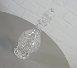 alter Kristall Pressglas Dekanter Weindekanter Weinkrug Karaffe mit Feinschliff - Bild 1 von 7