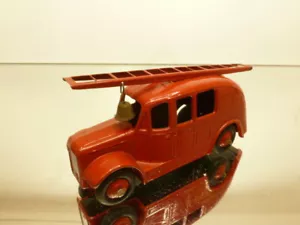 DINKY TOYS 250 STREAMLINED FIRE ENGINE LADDER TRUCK - VERY GOOD CONDITION - Imagen 1 de 8