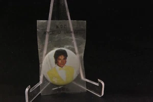 Vintage Michael Jackson Round Pin  - New Dead stock - RARE! - Picture 1 of 2