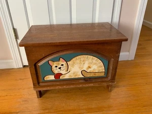 Primitive vintage painted cat toy blanket chest carved 12x21x15 - Picture 1 of 15