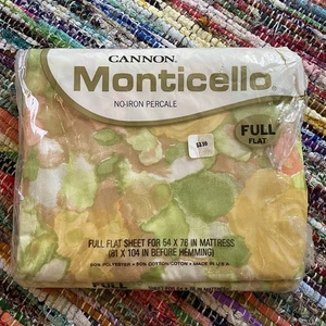 Vintage Full Flat Sheet New Old Stock Flower Clusters Monticello Cannon Floral - Picture 1 of 4