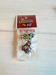 Jibbitz Pirates of the Caribbean Disney - JackSparrow & JSint - 1st Gen. - Rare - Picture 1 of 2