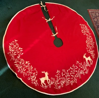 Cherished Traditions Red & Cream/White Deer Embroidrred Tree Skirt - Image 1 of 4