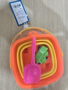 Summer Toys Collapsible Bucket with Toys - Picture 1 of 2