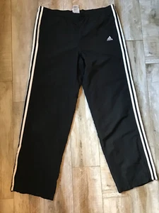 Adidas Track Pants Black w/ White Stripes, Pockets, Men’s Medium Jogging - Picture 1 of 4