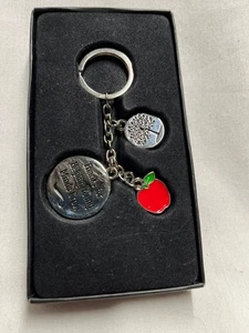 Teacher Key Chain- Thanks for helping young minds grow - Picture 1 of 2