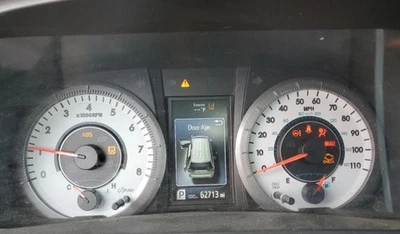 2019-2020 Sienna OE Speedometer Gauge Cluster 62K Miles Toyota - Image 1 of 4