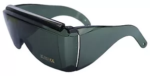 SUNSHIELDS Premier Golf Moulded No Case Tinted Lens UV400 Fit Over Sunglasses - Picture 1 of 6