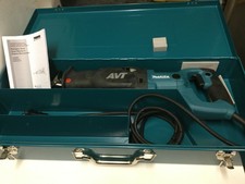 Makita JR3070CT 15 Amp AVT Reciprocating Saw