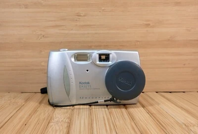 Kodak DX3215 EasyShare 1.3MP Digital Camera w/ 2x Optical Zoom, Made in Japan - Image 1 of 4
