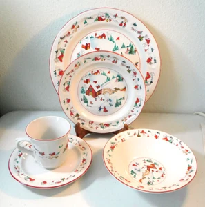 Farberware WEISSES WEIHNACHTSMUSTER #391 5-TEILIGES GEDECK (S) - Bild 1 von 7