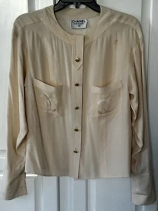Vintage Chanel Boutique Blouse Top Women’s 38 Cream Gold Buttons Silk 80’s - Picture 1 of 7
