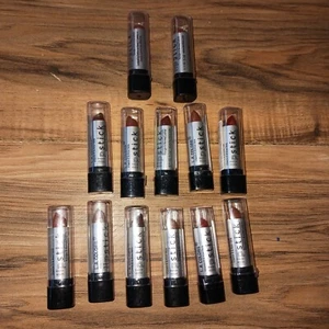 Lot of 13 - LA COLORS Lipstick w/Vit E & Aloe - .11oz NEW / Sealed - Mixed - Picture 1 of 8
