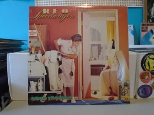 REO SPEEDWAGON-Good Trouble-Vinyl LP with Original Inner Sleeve-1982-CBS/Epic - Picture 1 of 2