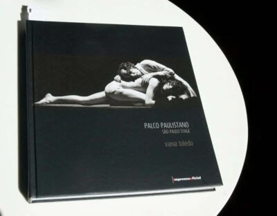 PALCO PAULISTANO SAO PAULO STAGE by VANIA TOLEDO Brazilian theatre photographer  - Image 1 of 4