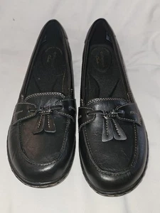 Clarks Ashland Leather Slip On Loafer Ultimate Comfort Women 8.5 N Black - Picture 1 of 7