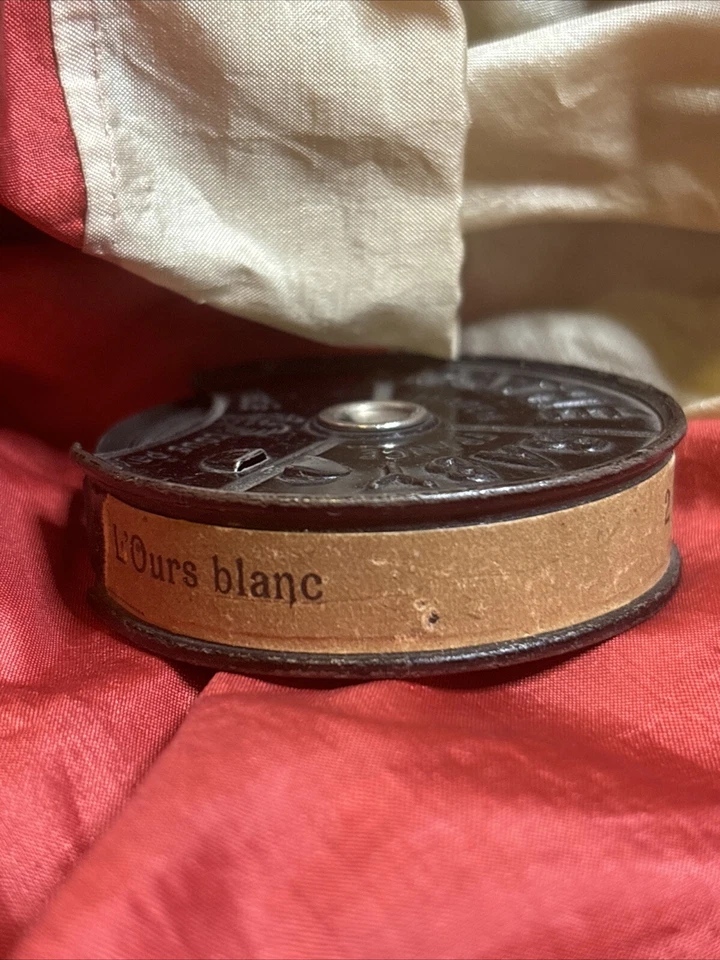 films pathe baby pellicule 9.5 mm l ours blanc - Photo 1/1