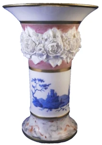 Antique 19thC Porcelain de Paris Vieux Scenic Scene 3D Flowers Vase Porcelaine - Picture 1 of 14