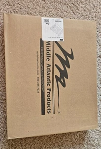 Middle Atlantic U2V 2SP Vented Utility Shelf - Afbeelding 1 van 2