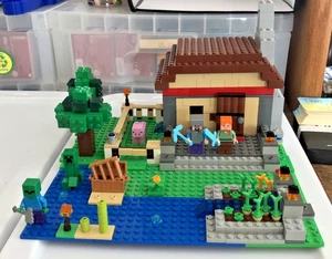 LEGO Minecraft 21161 The Crafting Box 3.0 PER-OWNED NO BOX NO INSTRUCTION COMP. - Picture 1 of 13