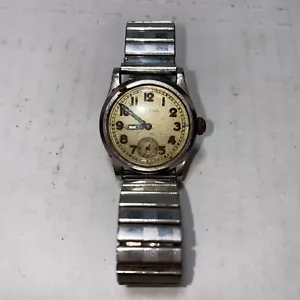 Vintage 1940s WWII Military STAYBRITE Steel Wristwatch - Eterna Swiss FAB.SUISSE - Picture 1 of 8