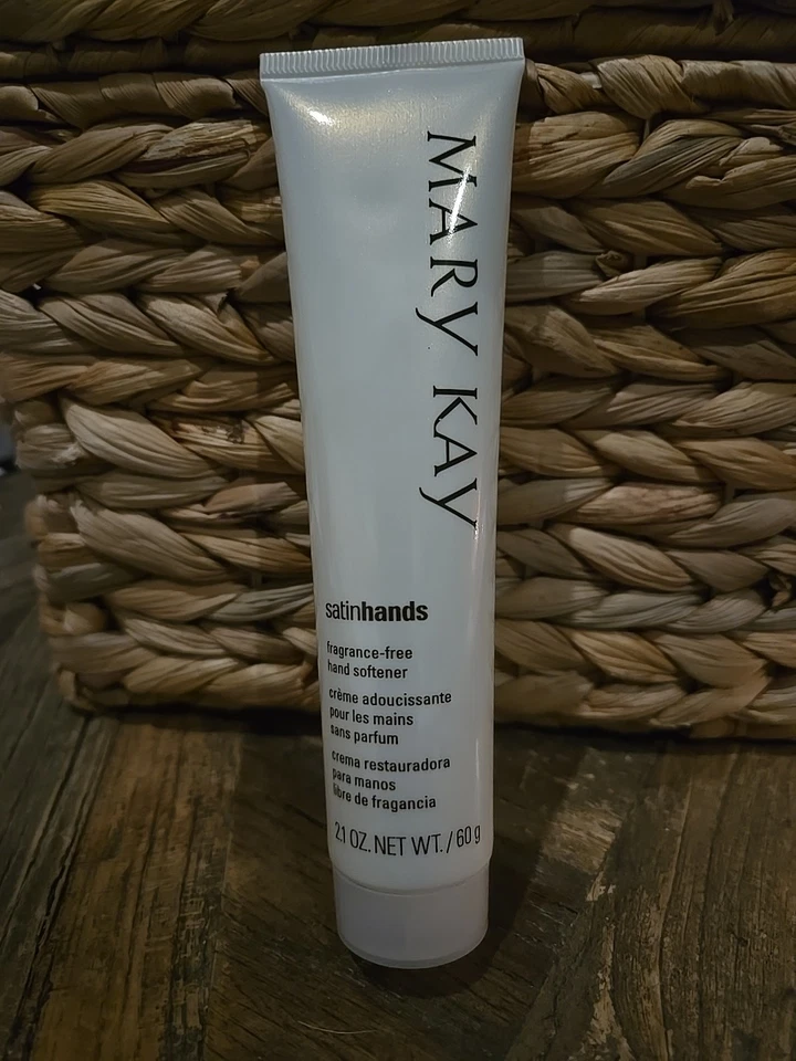 Mary Kay атласные руки аромат бесплатный ручной смягчитель 2,1 унц. Полный размер, новый - Изображение 1 из 1