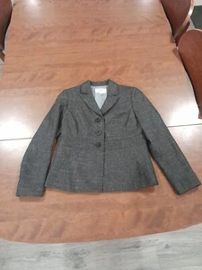 Le Suit Black Three Button Blazer Jacket Sz 6P - Picture 1 of 4