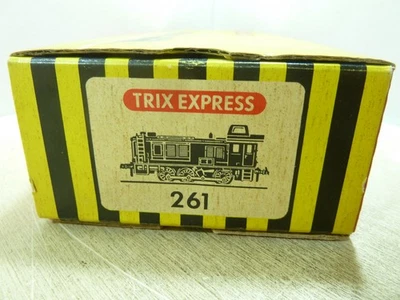 Trix Express H0 Diesel Locomotive 261 V36 Green New in Original Packaging - Image 1 of 4