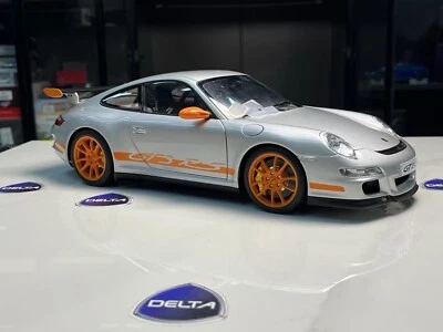 1:12 Autoart Porsche 911 Gt3 Rs 997  Sliver Orange - Image 1 of 4