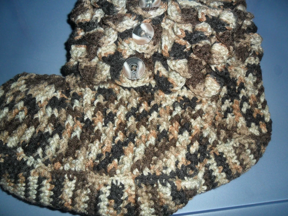 Zapatillas de cocodrilo adulto hechas a mano unisex 10/20 Foto 1 de 1