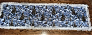 *NEW* Hand Sewn Christmas Village Winter Snow Scene Table Scarf w/lace 43" X 14" - Picture 1 of 3