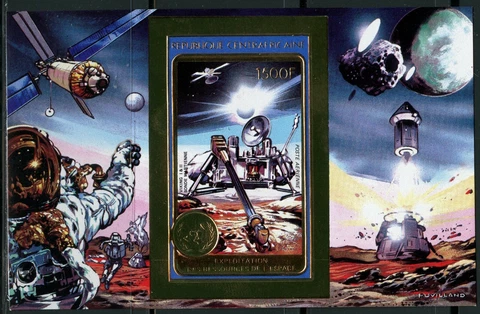 Center Africa 1982 Lambda Viking Space Gold Foil Gold Michel Bloc 209 B Imp Cover