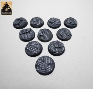 BASES REDONDAS DE RESINA 32mm - Rejillas oxidadas - 10 piezas - - Imagen 1 de 3