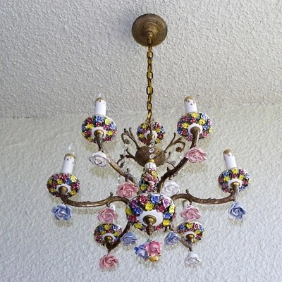 VINTAGE SPAIN CAPODIMONTE STYLE CHANDELIER 6 ARM - Image 1 of 4