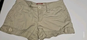 Vintage Y2K Unionbay Low Rise Khaki Tan Shorts 3" Inseam Women’s Size 5 - Picture 1 of 8