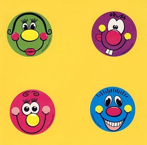 12 Sonrisas Goofy Faces - Pegatinas grandes - Favores de fiesta - Recompensas - Imagen 1 de 1