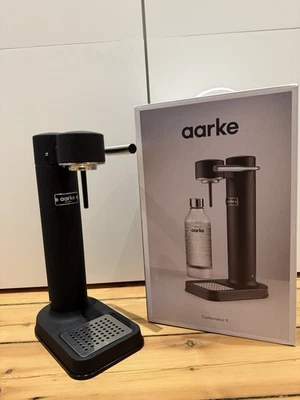 Aarke Carbonator 2 Wassersprudler, Mattschwarz, inkl. 3 Kartuschen, ohne Flasche - Bild 1 von 4