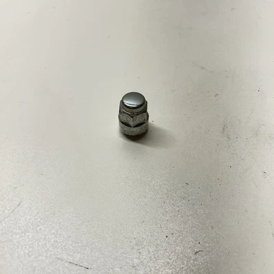 Honda CR-V HRV 2013-2022 rueda de acuerdo llanta delantera trasera perno tuerca OEM Foto 1 de 4