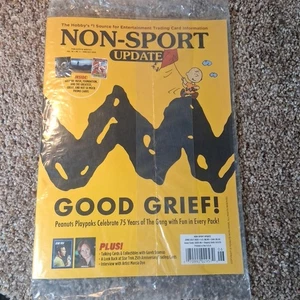 Non Sport Update June July 2025 Peanuts Charlie Brown Issue Sealed With Playpaks - Imagen 1 de 8