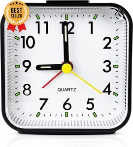 Pequeño reloj despertador de viaje analógico a batería reloj de cabecera más silencioso negro - Imagen 1 de 12