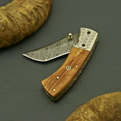 CUSTOM HAND MADE DAMASCUS BLADE FOLDING POCKET KNIFE IINER LOCKWith Sheath - Image 1 of 4