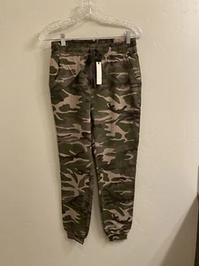 Olivaceous Women NWT Sz Medium Green Camouflage Drawstring Waist Jogger Pants - Picture 1 of 16